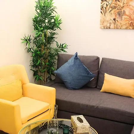Maisonette 2 Min Du Rer B Free Parking Holiday home *