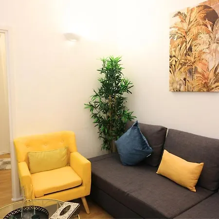 Holiday home Maisonette 2 Min Du Rer B Free Parking *
