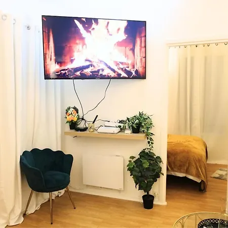 Holiday home Maisonette 2 Min Du Rer B Free Parking Gentilly